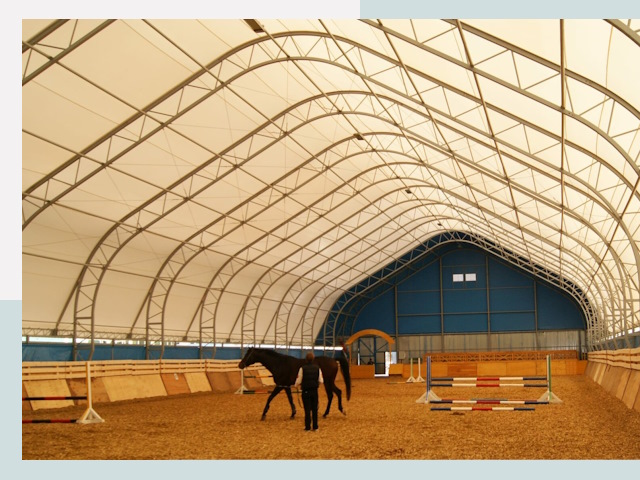 Строительство конных манежей в Кстове